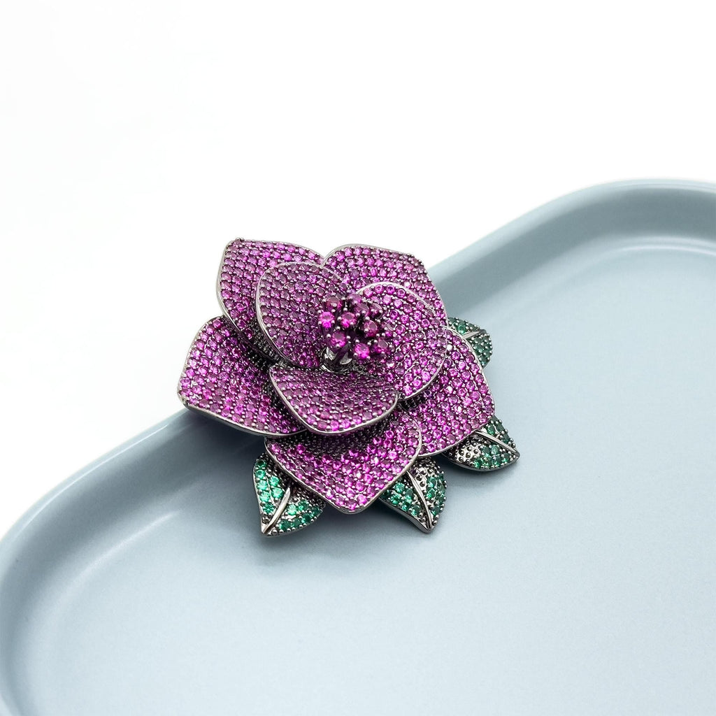 GIFTEEO Art Deco "Bacchus II" | Art Deco Geometric Symmetry Gilded Brooch - Handcrafted Luxury Jewelry