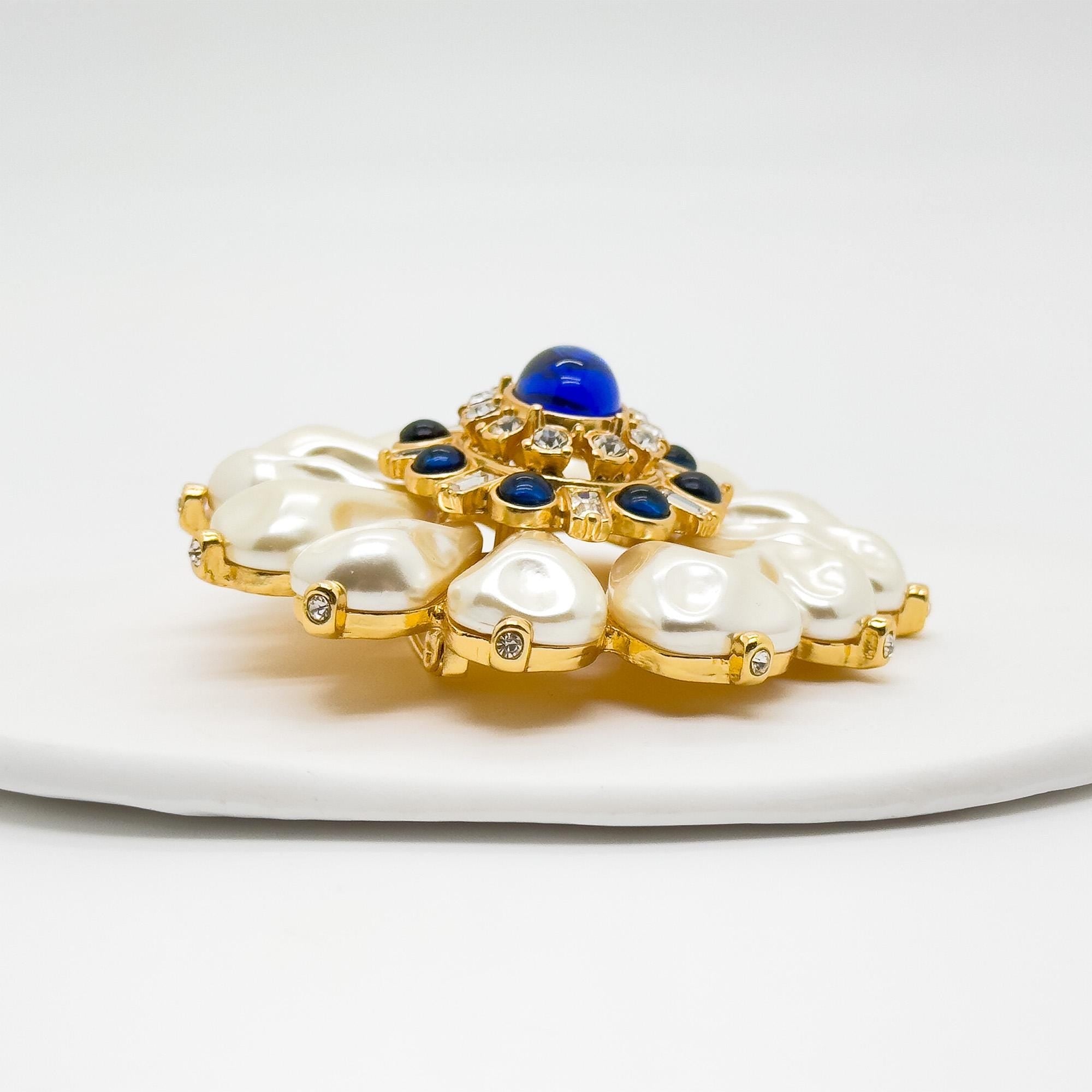 GIFTEEO Art Deco "Baronne II" | Art Deco Geometric Symmetry Pearl Brooch - Handcrafted Luxury Jewelry