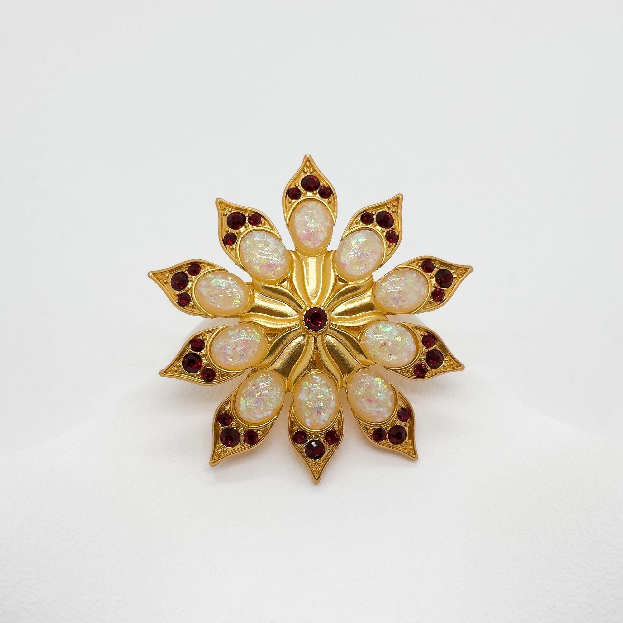 GIFTEEO Art Deco "Charleston II" | Art Deco Geometric Symmetry Pearl Brooch - Handcrafted Luxury Jewelry