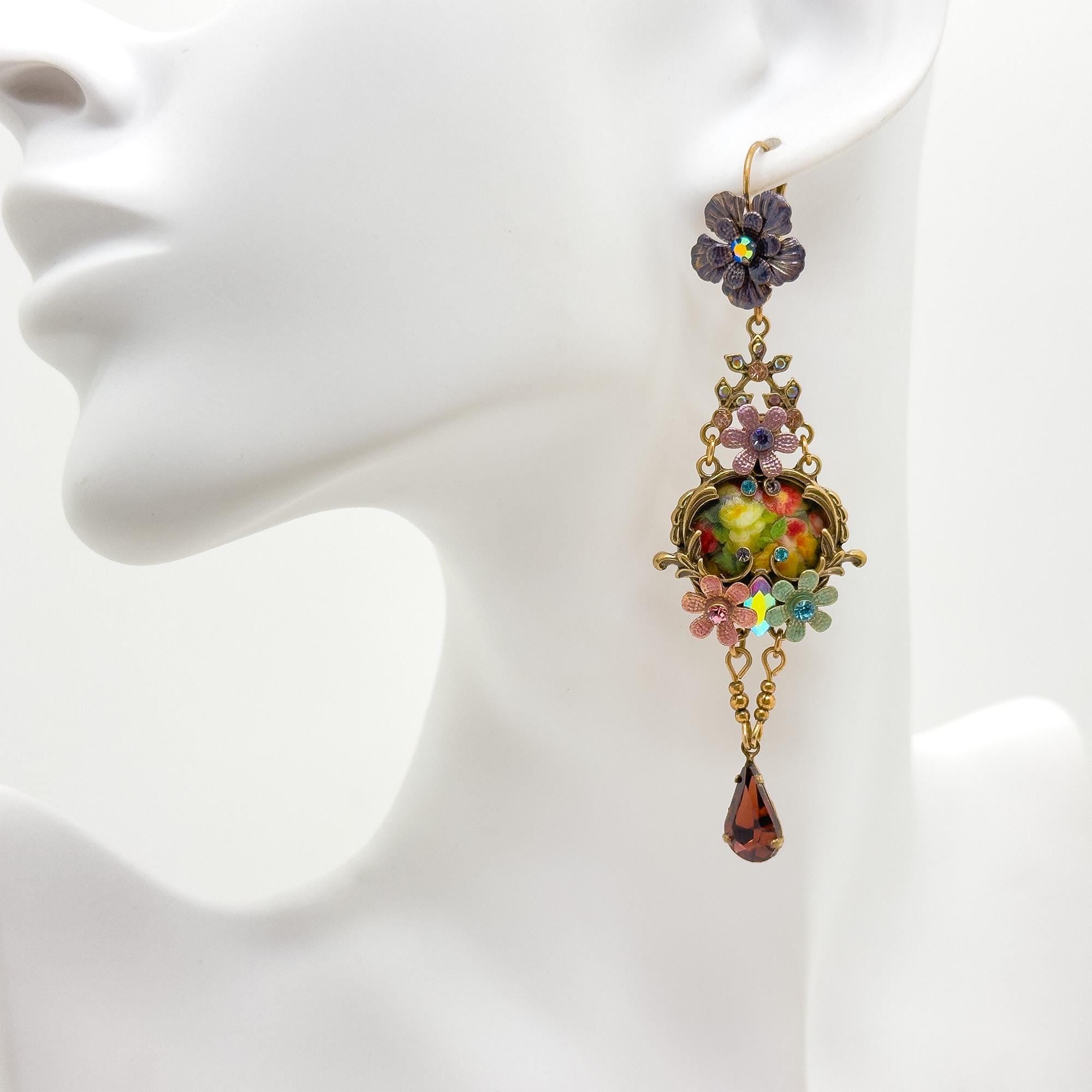 French Vintage Ethnic 3D Flower Dangle Earrings Gold-Plated