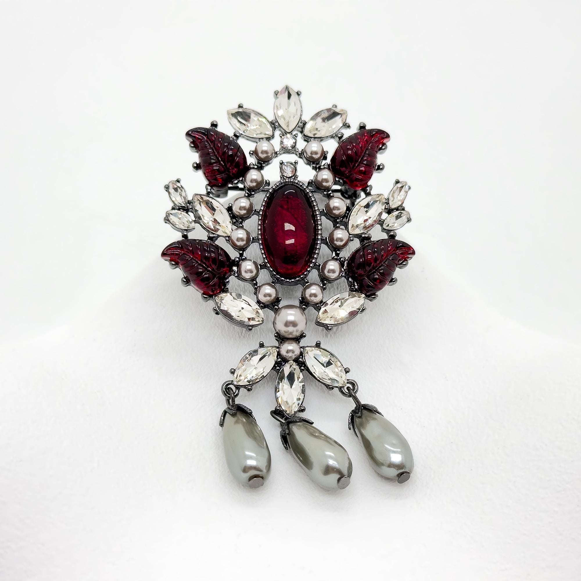 Vintage Art Deco Glass Leaf Brooch with Pearl Tassel