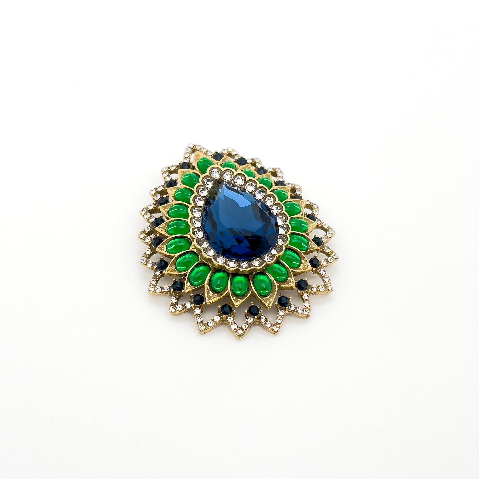 Vintage Art Deco Teardrop Brooch with 3D Flower and Rhinestones