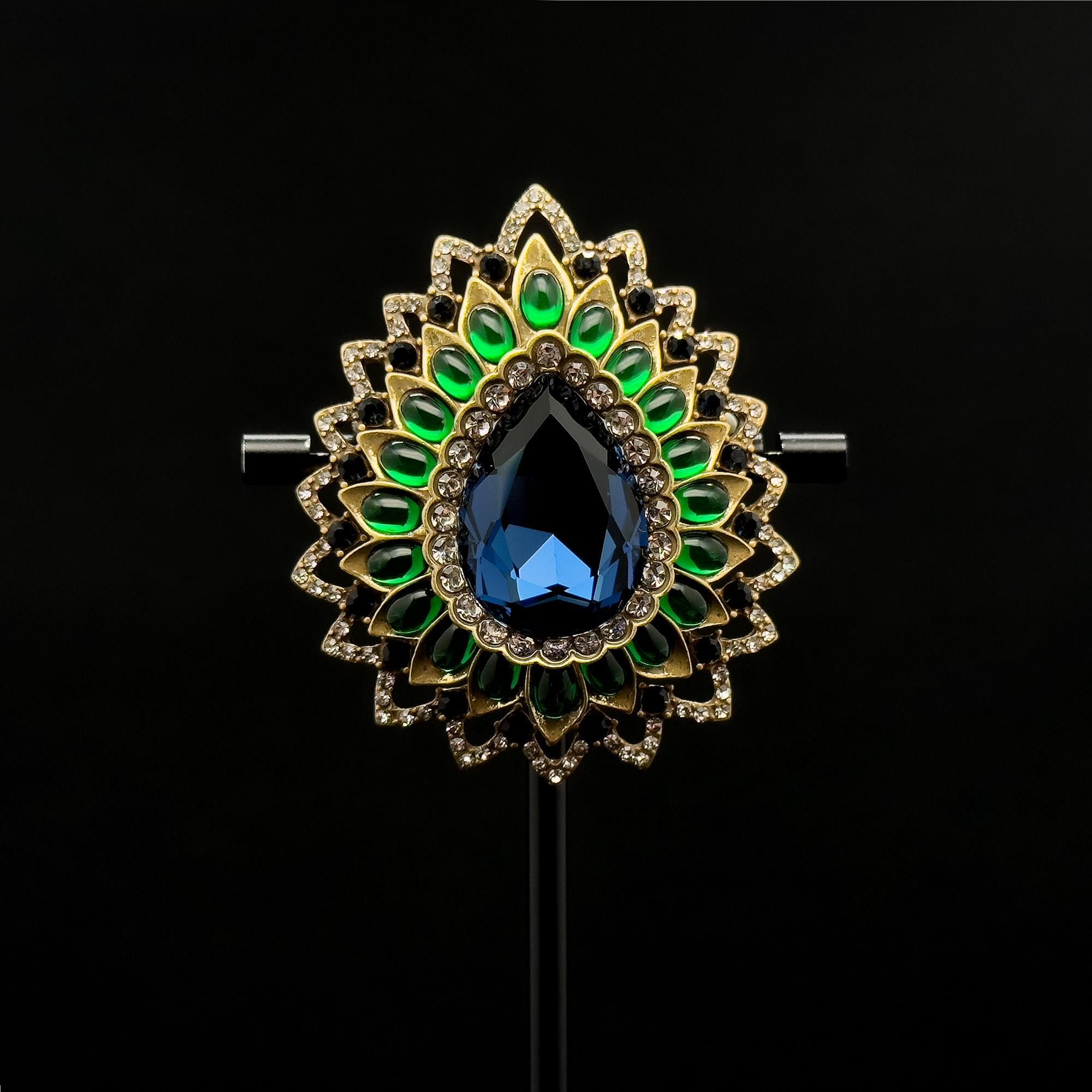 Vintage Art Deco Teardrop Brooch with 3D Flower and Rhinestones