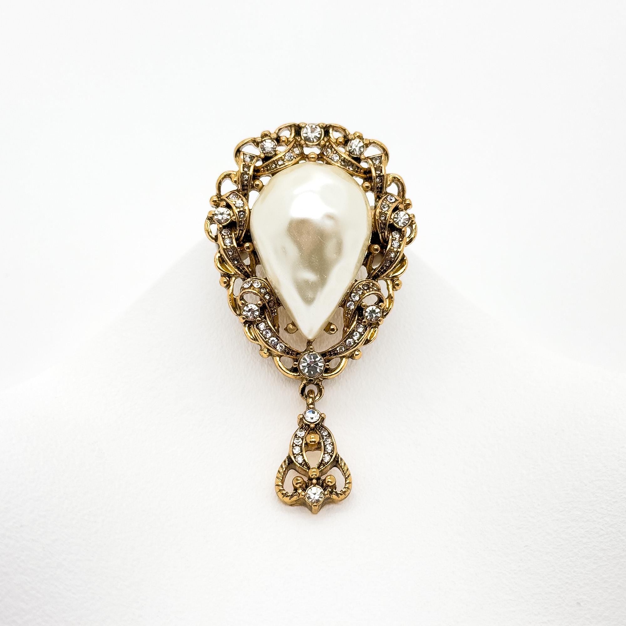 Vintage Art Deco Pearl Teardrop Brooch Gold-Plated Rhinestone Brooch