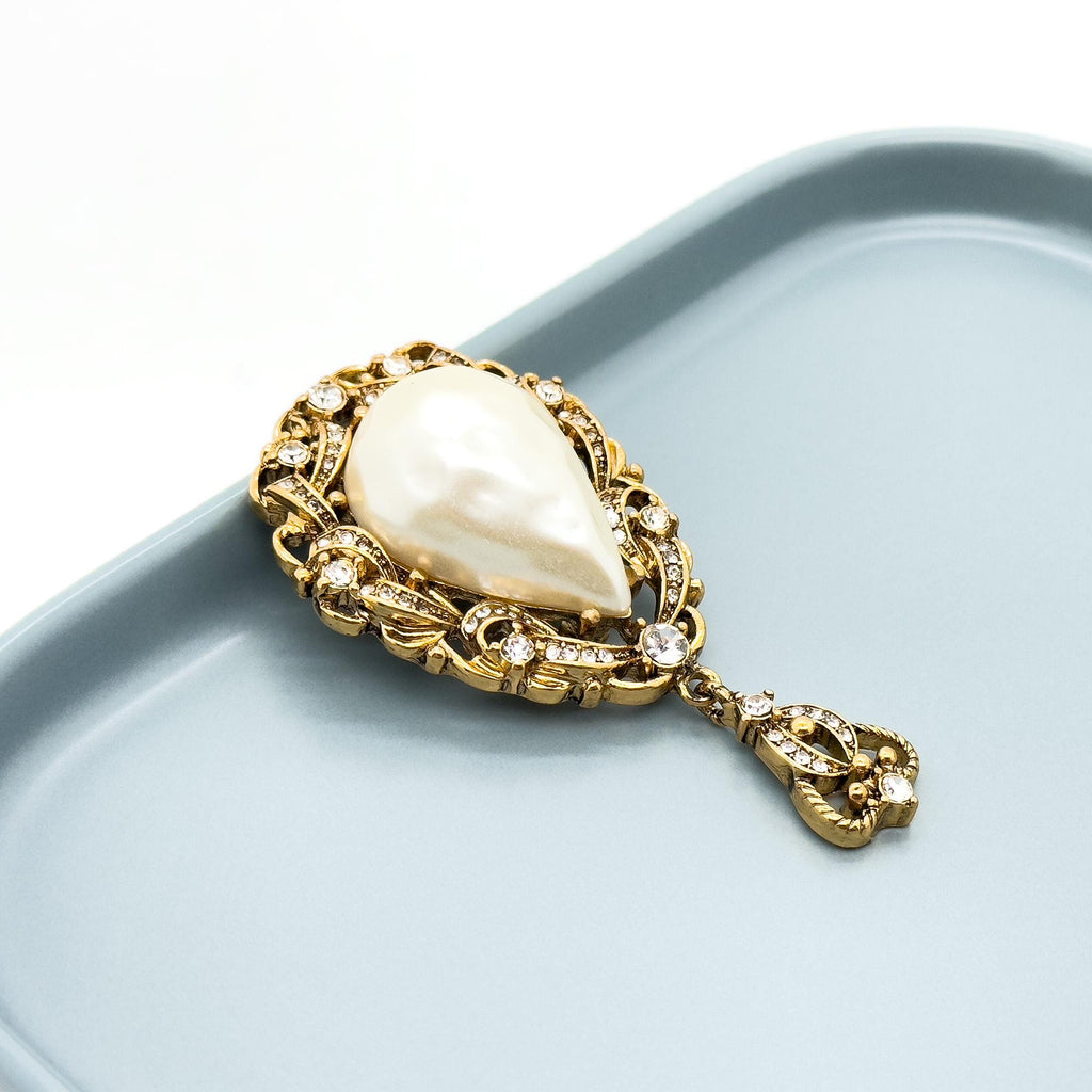 Vintage Art Deco Pearl Teardrop Brooch Gold-Plated Rhinestone Brooch
