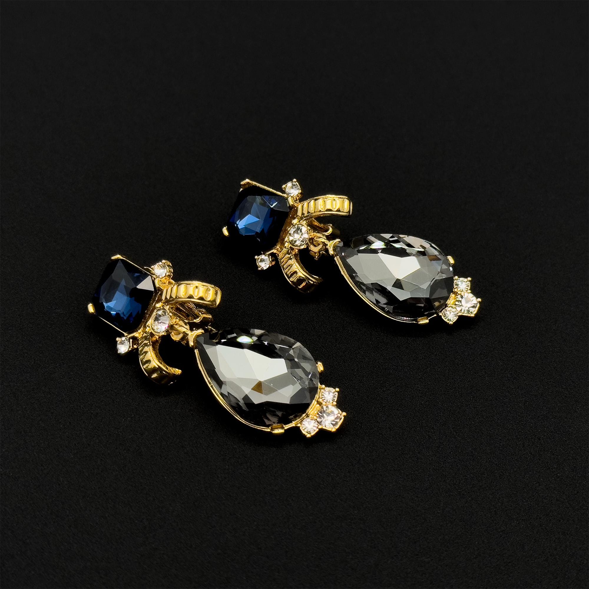 Vintage Art Deco Black Crystal Clip-On Dangle Court Earrings