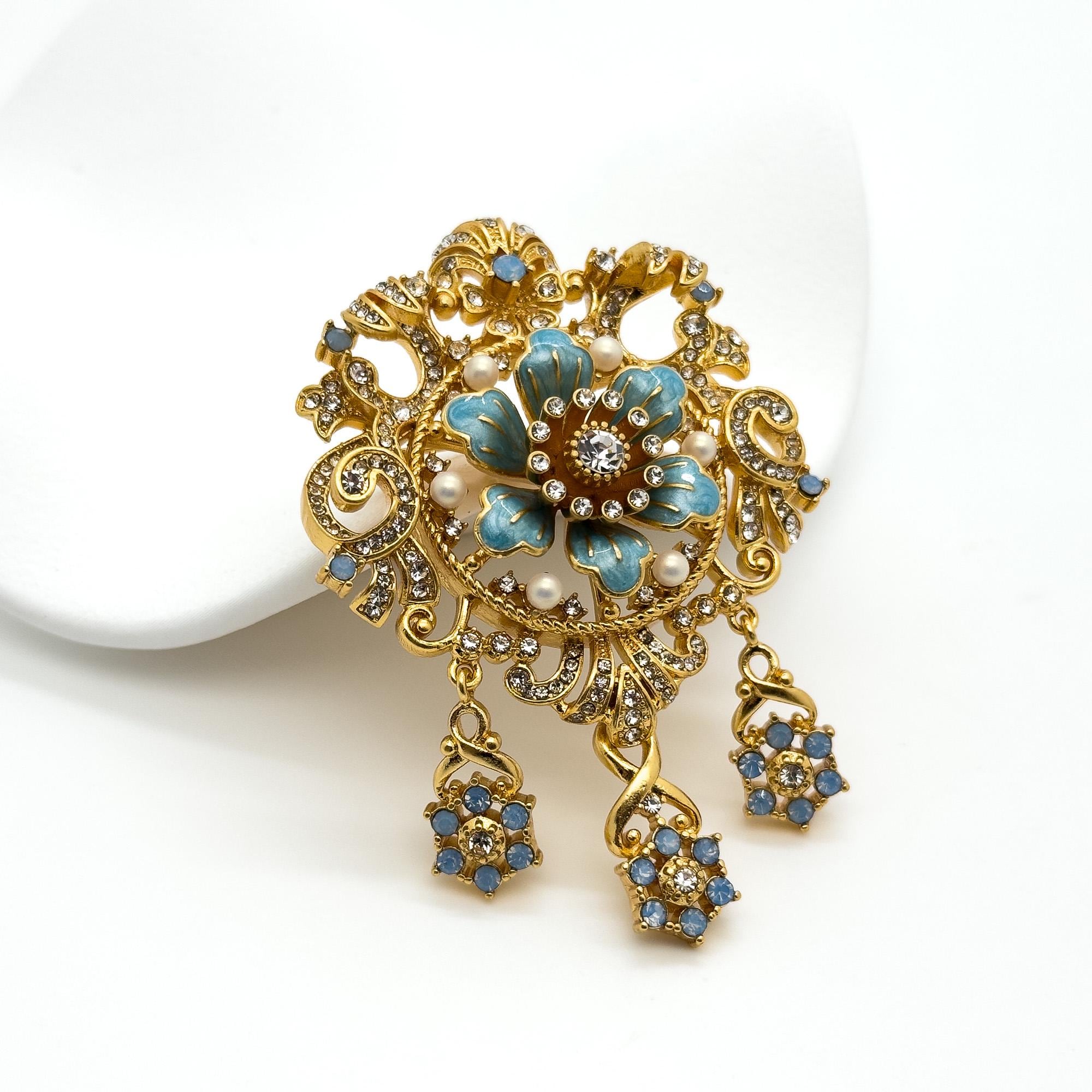 Victorian Bud—Victorian Romanticism Ornate Pearl Brooch