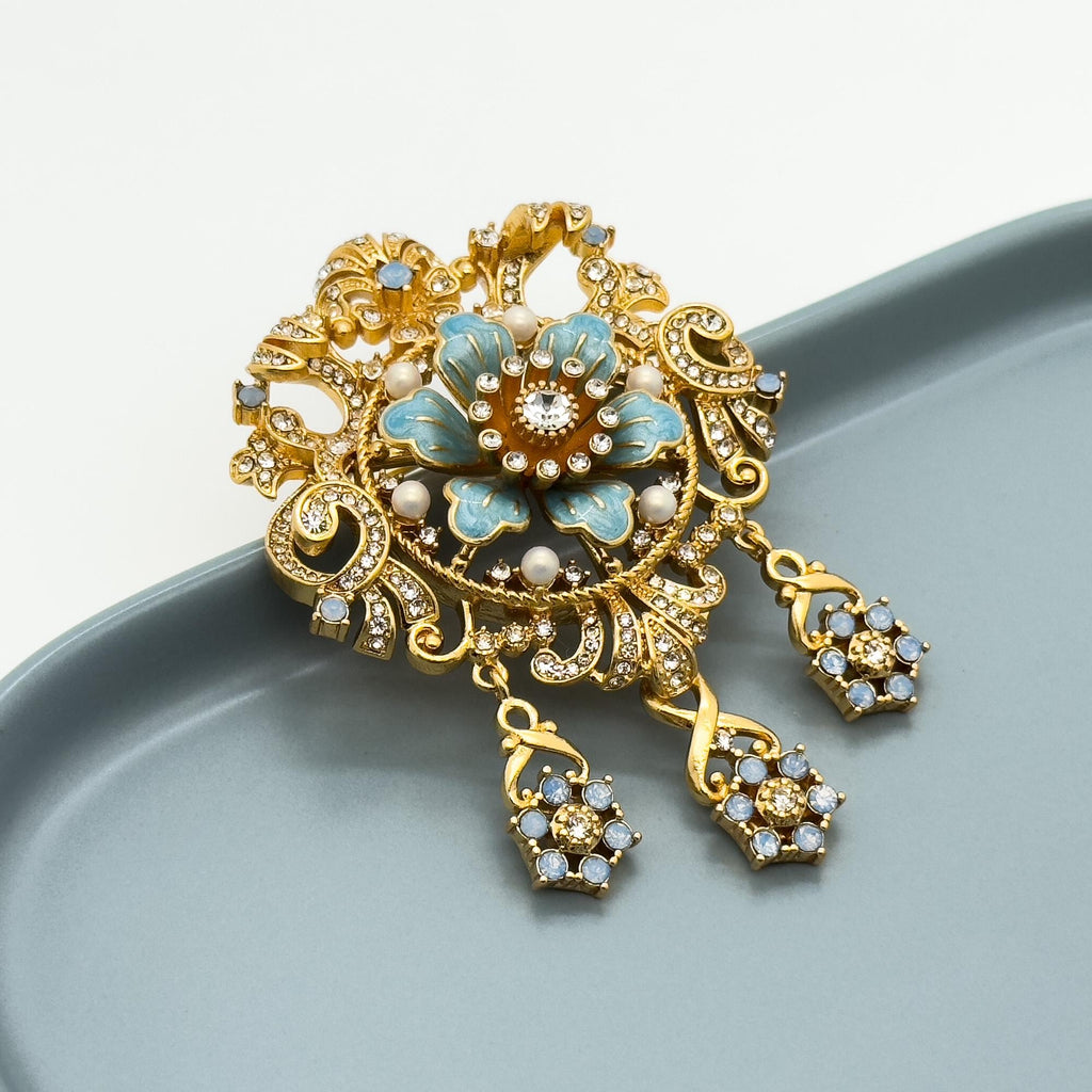 Victorian Bud—Victorian Romanticism Ornate Pearl Brooch