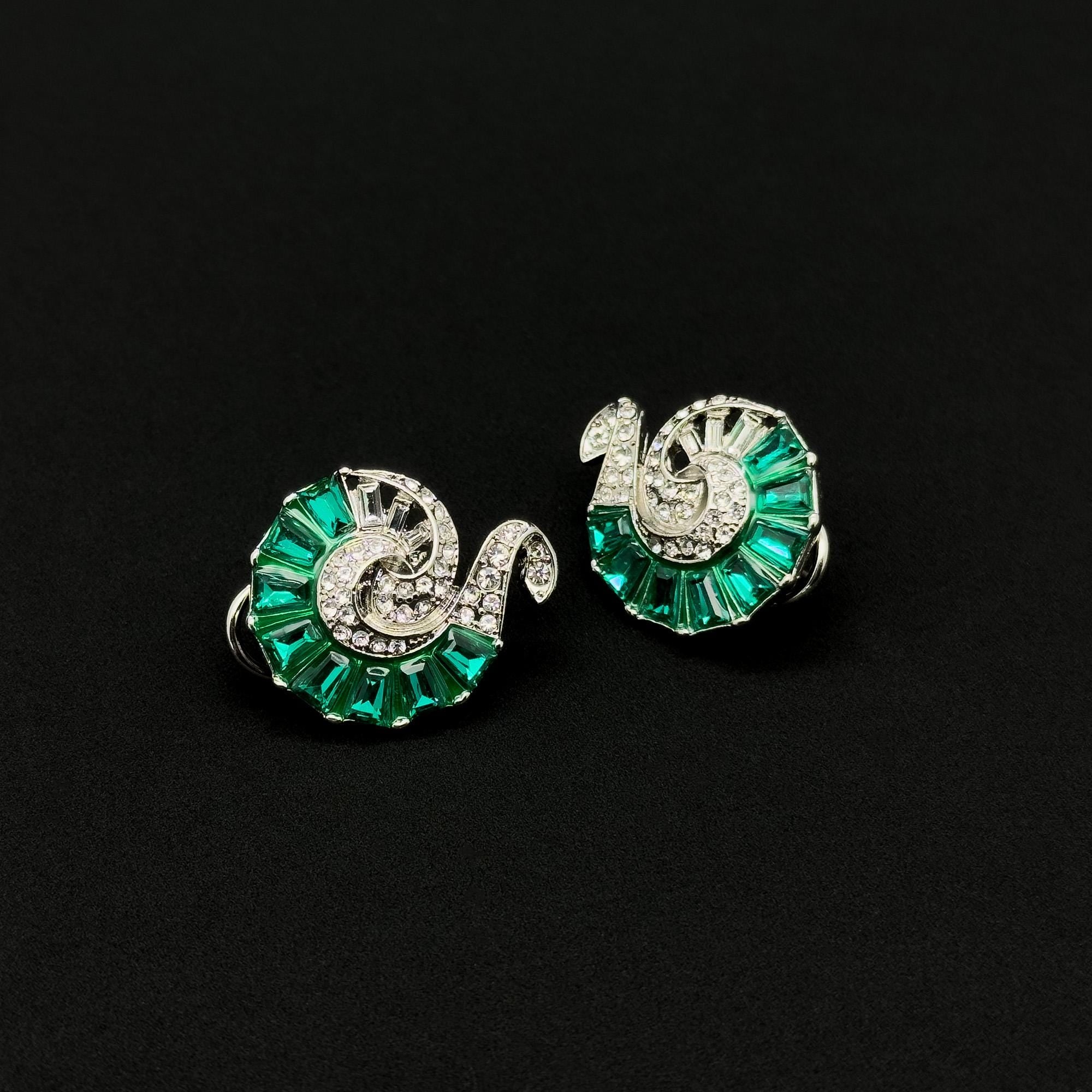 https://i.etsystatic.com/54215480/r/il/46a018/7108585662/il_fullxfull.7108585662_p5mi.jpg