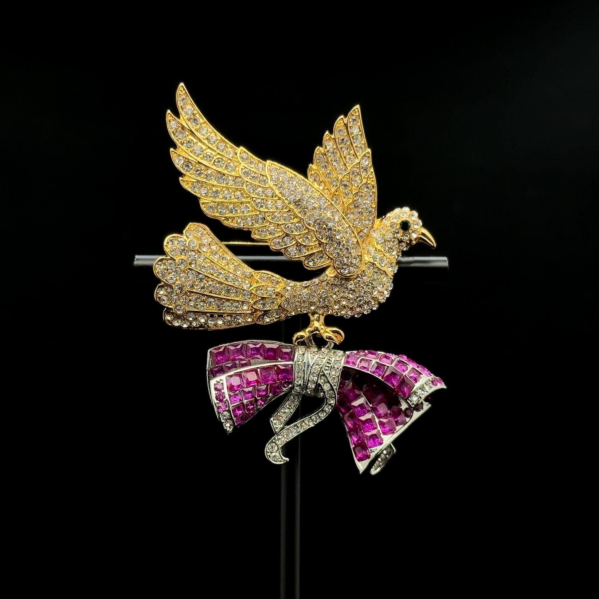 Art Deco Pigeon Bird Brooch Rhinestone Crystal Copper Pin