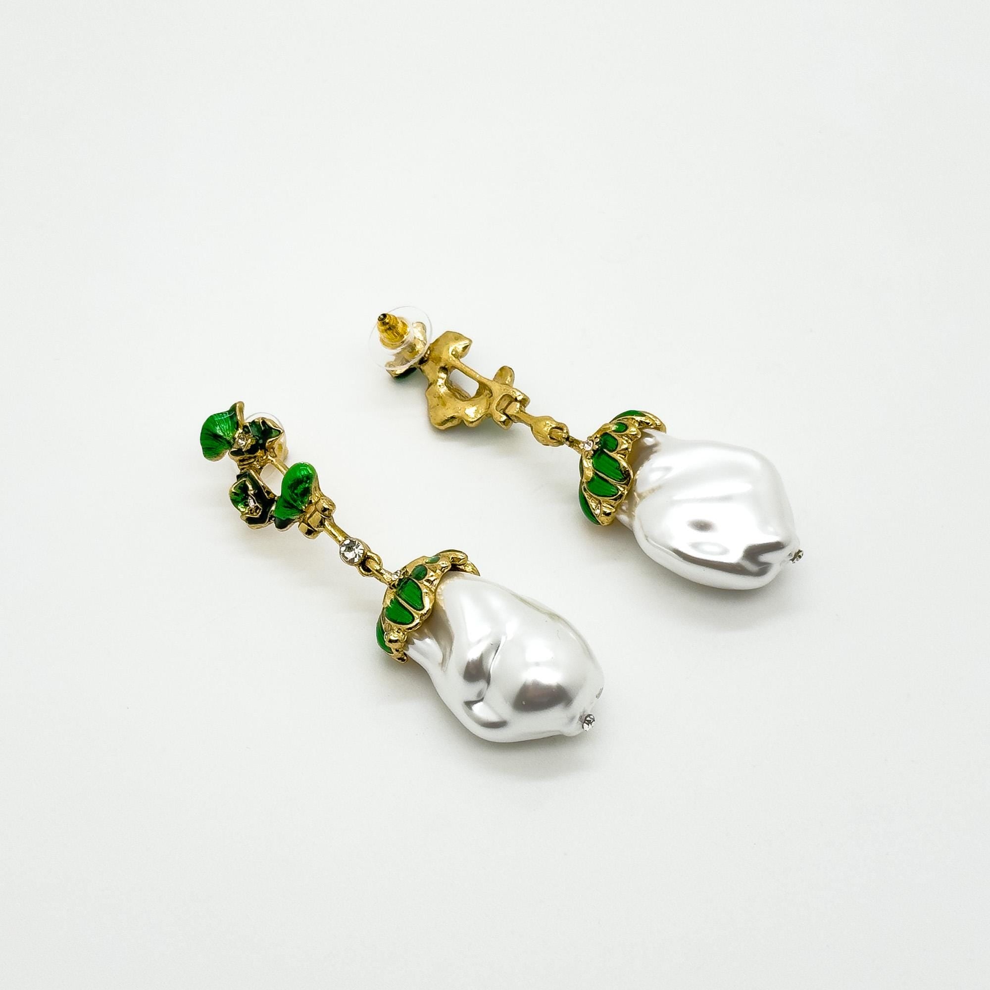 "Opulence II Dangle & Drop Earring | Baroque/Renaissance Irregular Pearls Opulent Pearl Earring