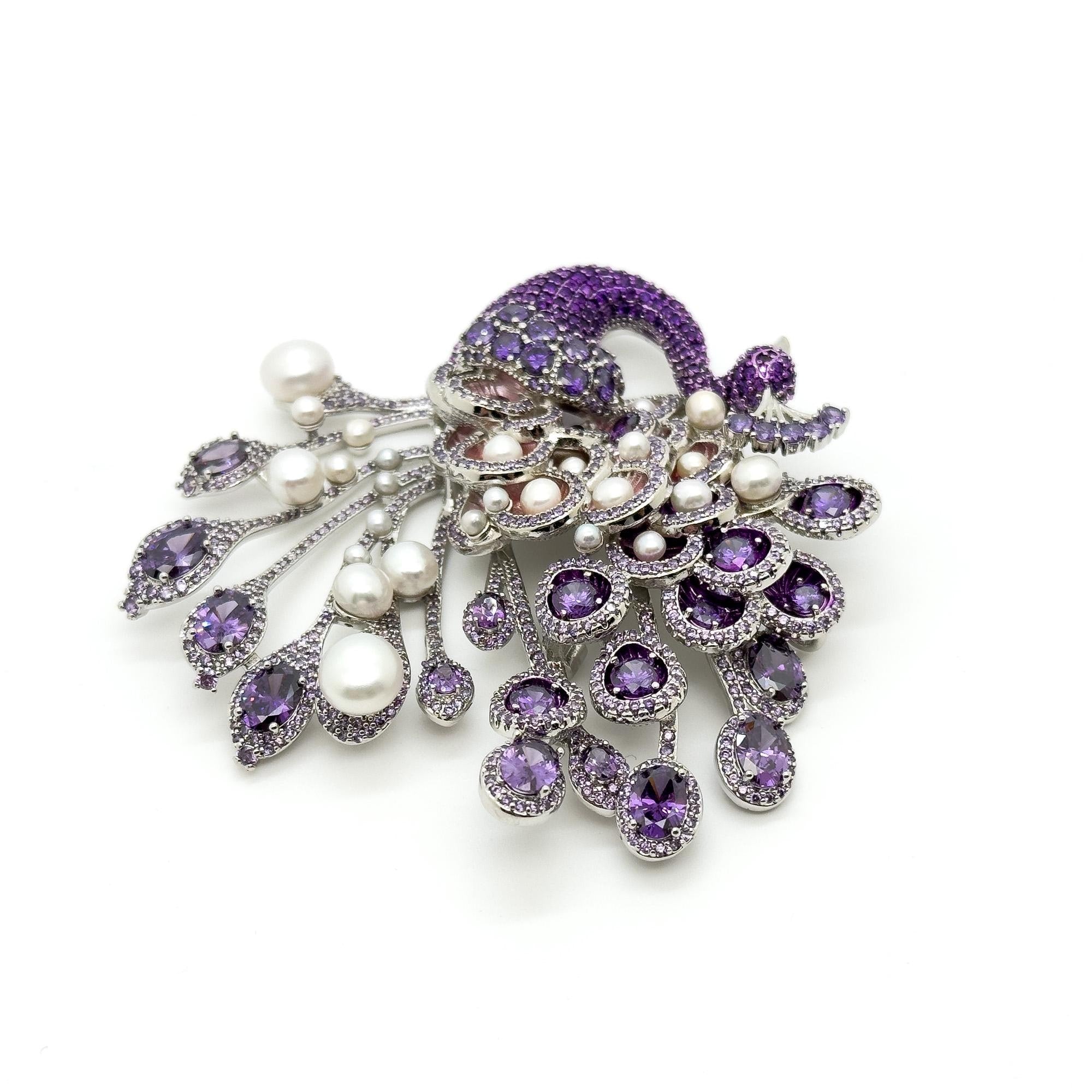 "Radiant Totem Brooch 2" | Art Deco Geometric Symmetry Statement Brooch